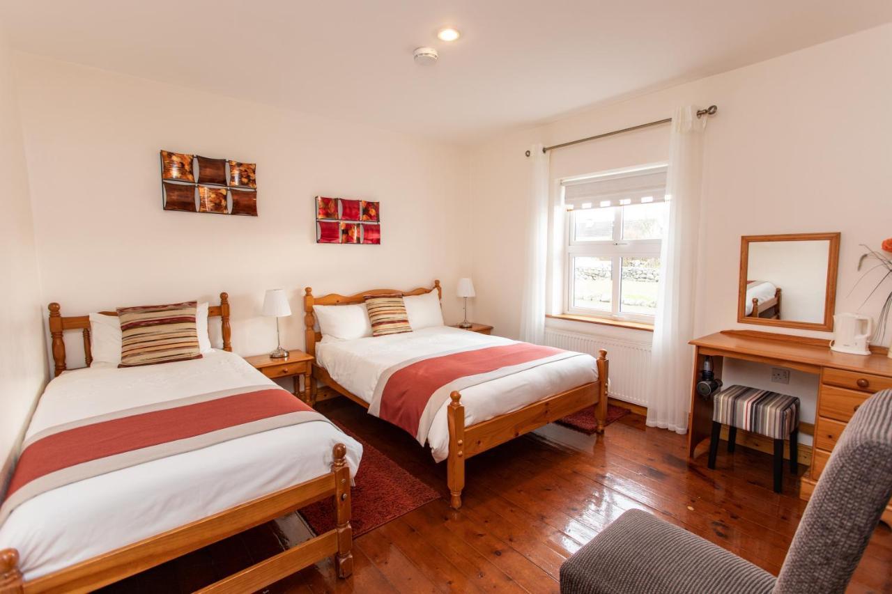 Nellie Dee'S Bed & Breakfast Doolin Bagian luar foto