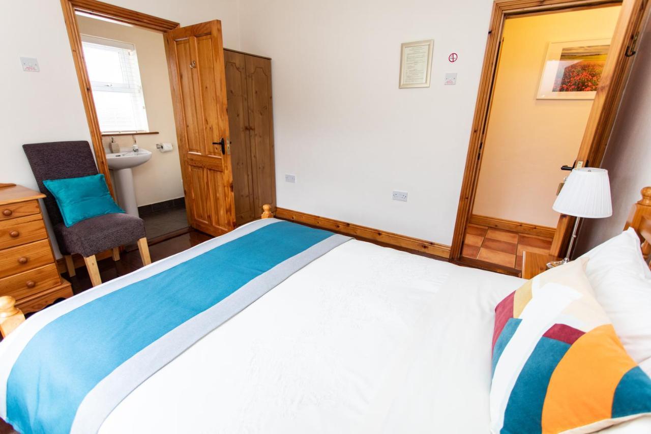 Nellie Dee'S Bed & Breakfast Doolin Bagian luar foto